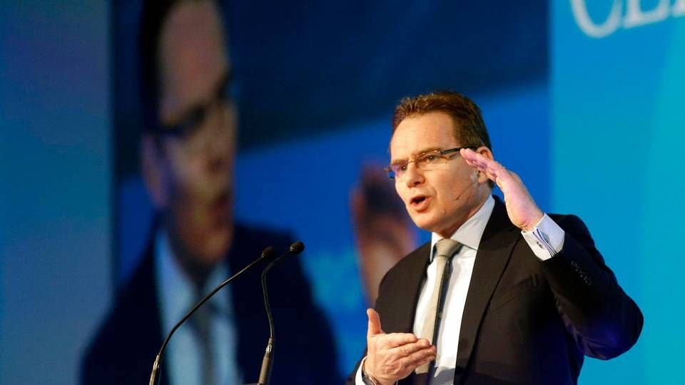 ANDREW MACKENZIE. タンクトップ　オマケ付き Innovation, profit and purpose on the road to net zero | Shell Global