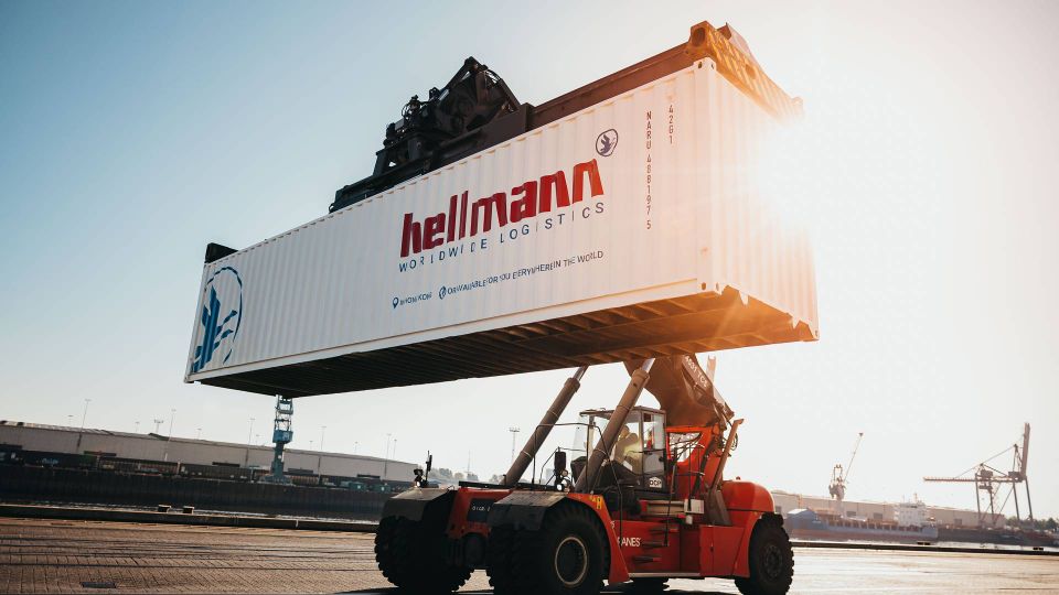 Hellmann Worldwide Logistics skal finde ny driftdirektør efter opsigelse