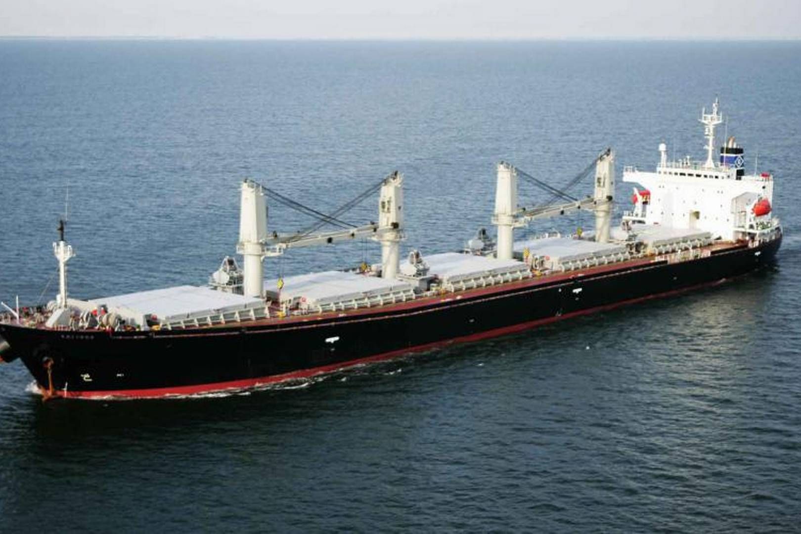 Genco Shareholders Back Board Over Diana Shipping Bid