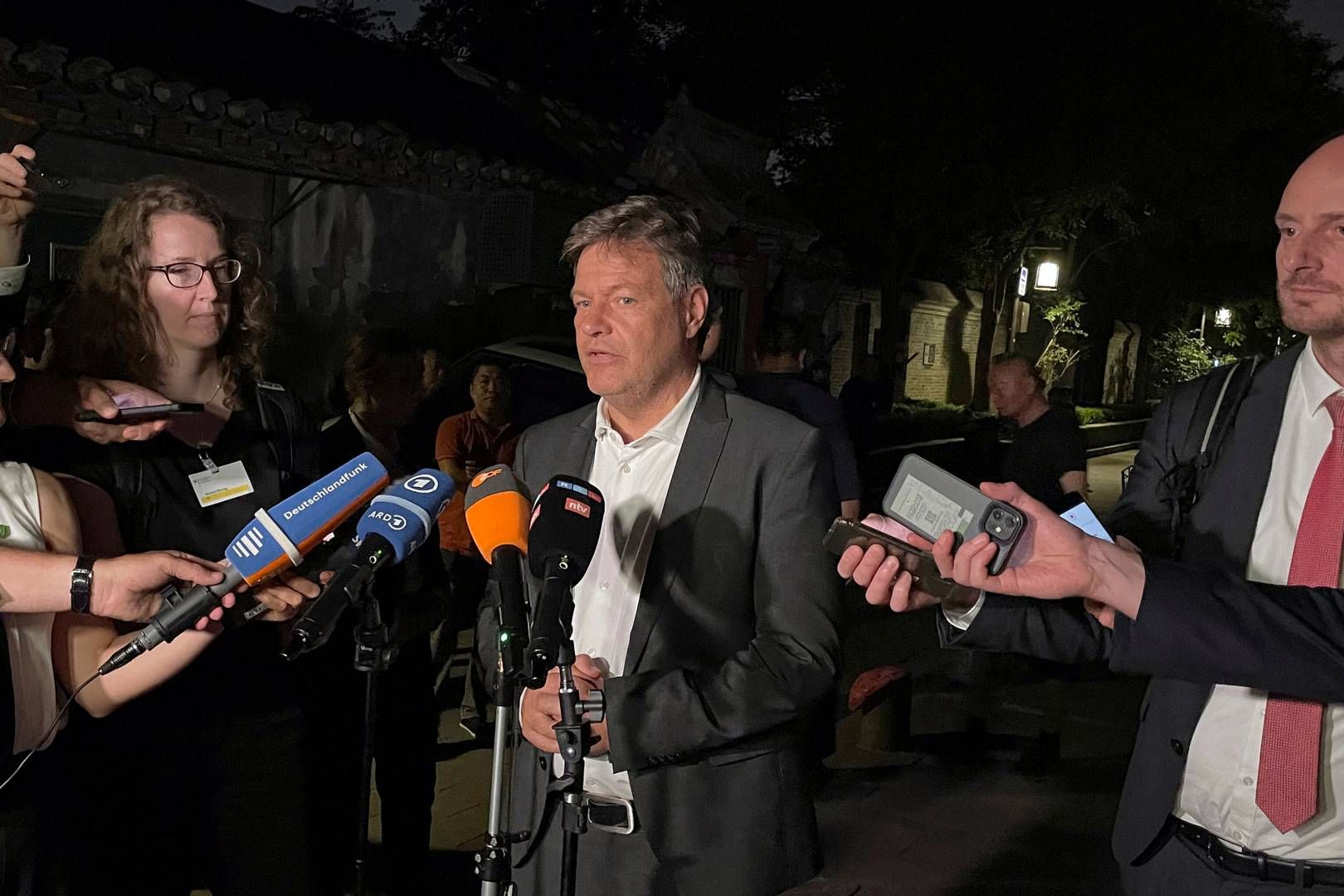 Den tyske økonomiminister Robert Habeck er i øjeblikket på officielt besøg i Kina og har bekræftet, at der vil komme forhandlinger mellem EU og Kina og toldsatser. | Foto: Maria Martinez/Reuters/Ritzau Scanpix