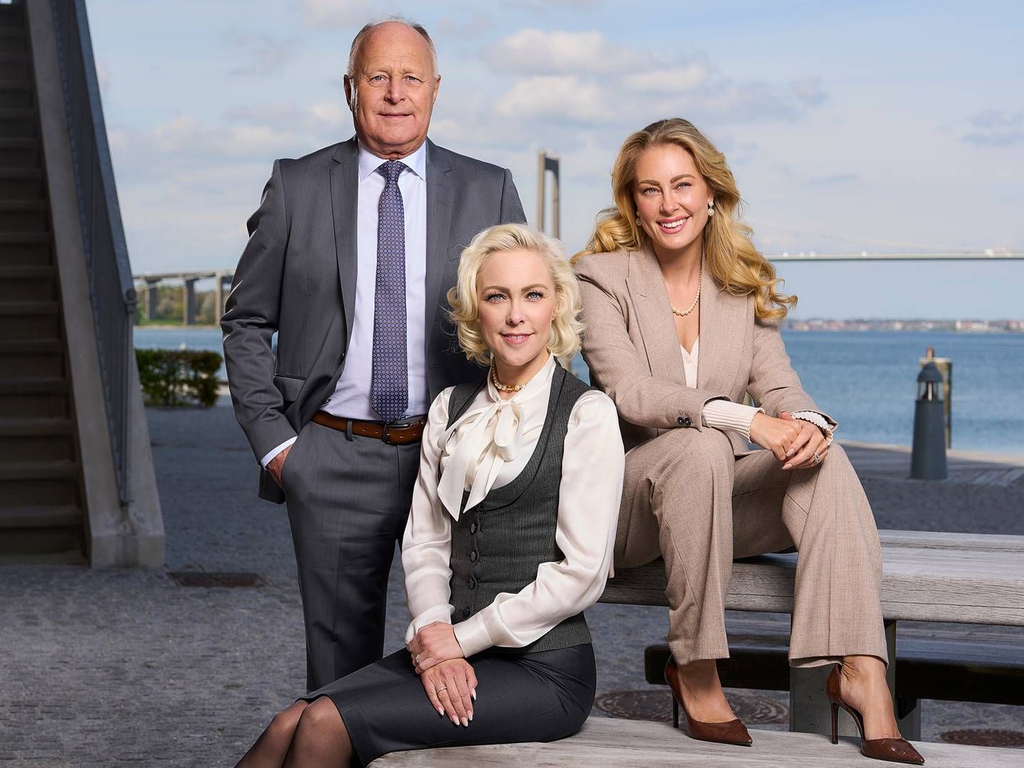 Torben Østergaard-Nielsen und seine Töchter Mia Østergaard Rechnitzer (rechts) und Nina Borris Østergaard stehen hinter der Holdinggesellschaft Selfinvest und der USTC Group, die 89 % von CM Biomass besitzt.