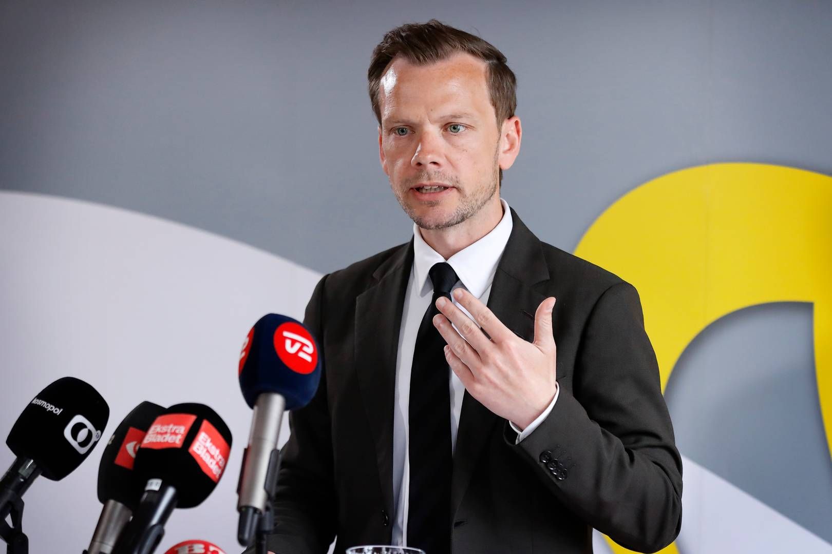 Før sommerferien var regeringen under kritik for at tøve med at indføre EU's minimumsstraffe ved sanktionsbrud. Nu melder justitsminister Peter Hummelgaard (S) klart ud. (ARKIV) | Foto: Jens Dresling
