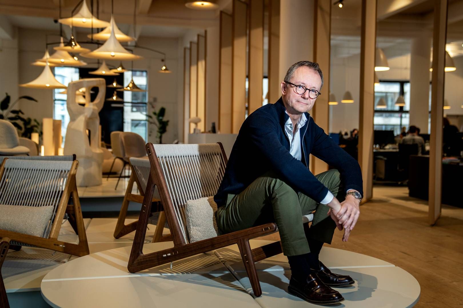 Topchef i møbelselskabet Gubi, der har en stor del af omsætningen i USA, håber på kortvarig strejke. | Foto: Stine Bidstrup