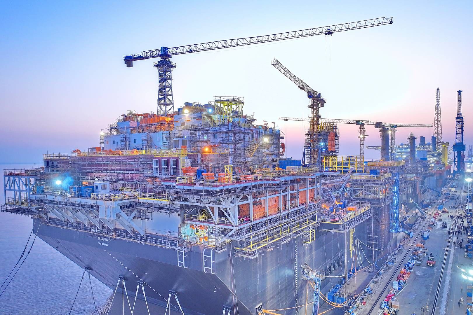 Kinas værfter overtog førstepladsen i nybygningsmarkedet for containerskibe i 2015, hvor de sikrede sig ordrer på 0,90 Mteu, og har siden da konsolideret deres førerposition. | Foto: Xu Congjun/AP/Ritzau Scanpix