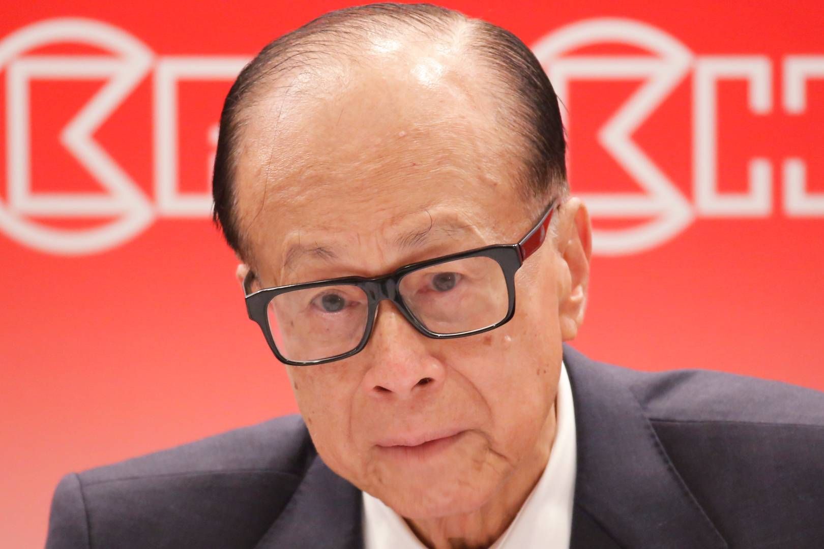 Hong Kong-magnaten Li Ka-shing, formand for CK Hutchison Holdings, er kommet i unåde hos den kinesiske regering på grund af hans plan om at sælge to havne i Panamakanalen til et globalt konsortium. | Foto: Kin Cheung/AP/Ritzau Scanpix