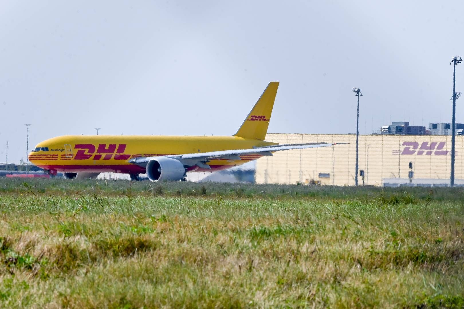 Der gik sidste år bl.a. ild i en DHL-pakke i lufthavnen i Leipzig. | Foto: Heiko Rebsch/AP/Ritzau Scanpix