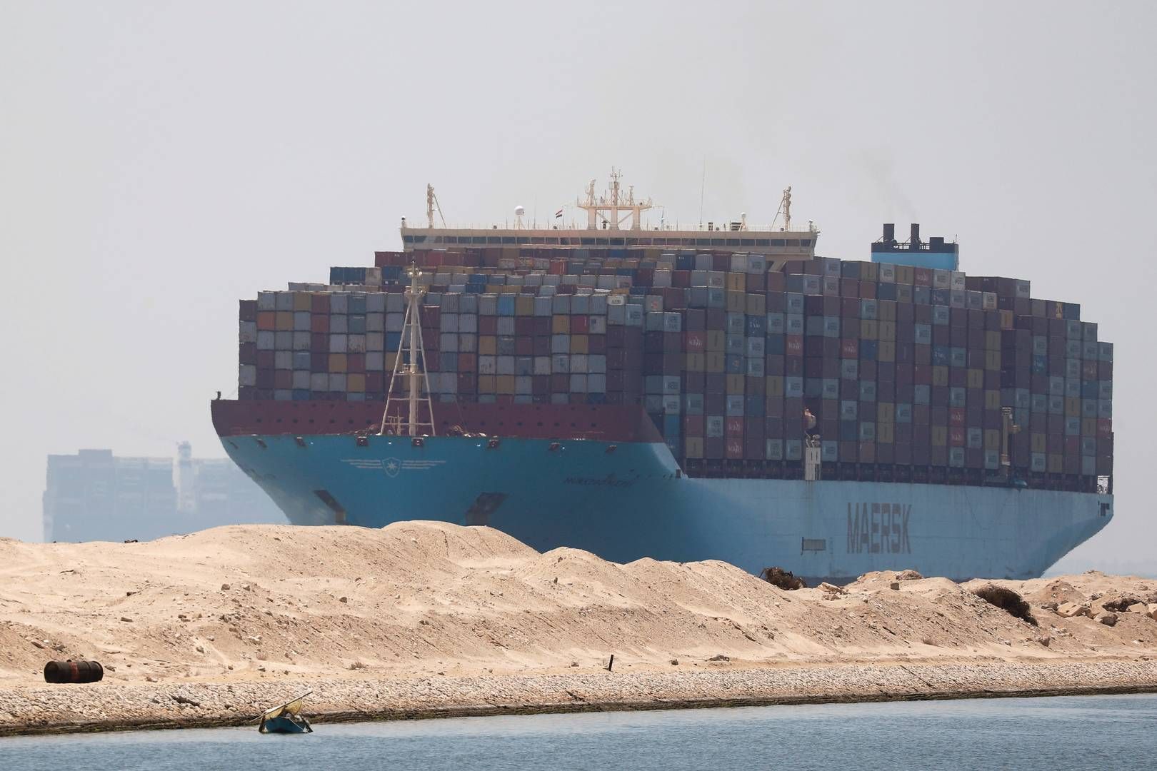 Maersk ship in the Suez Canal. | Foto: Amr Abdallah Dalsh