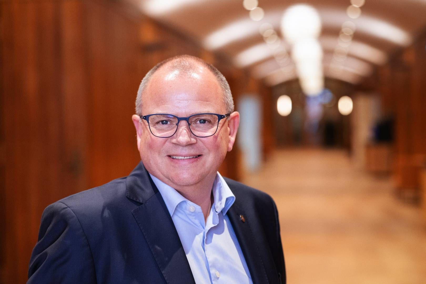 ”Som nogle af jer måske vil bemærke i løbet af de næste par dage, så vil jeg sælge nogle af de aktier, jeg har købt og haft siden jeg tiltrådte som direktør i august 2019," siger Henrik Andersen. | Foto: Gregers Tycho