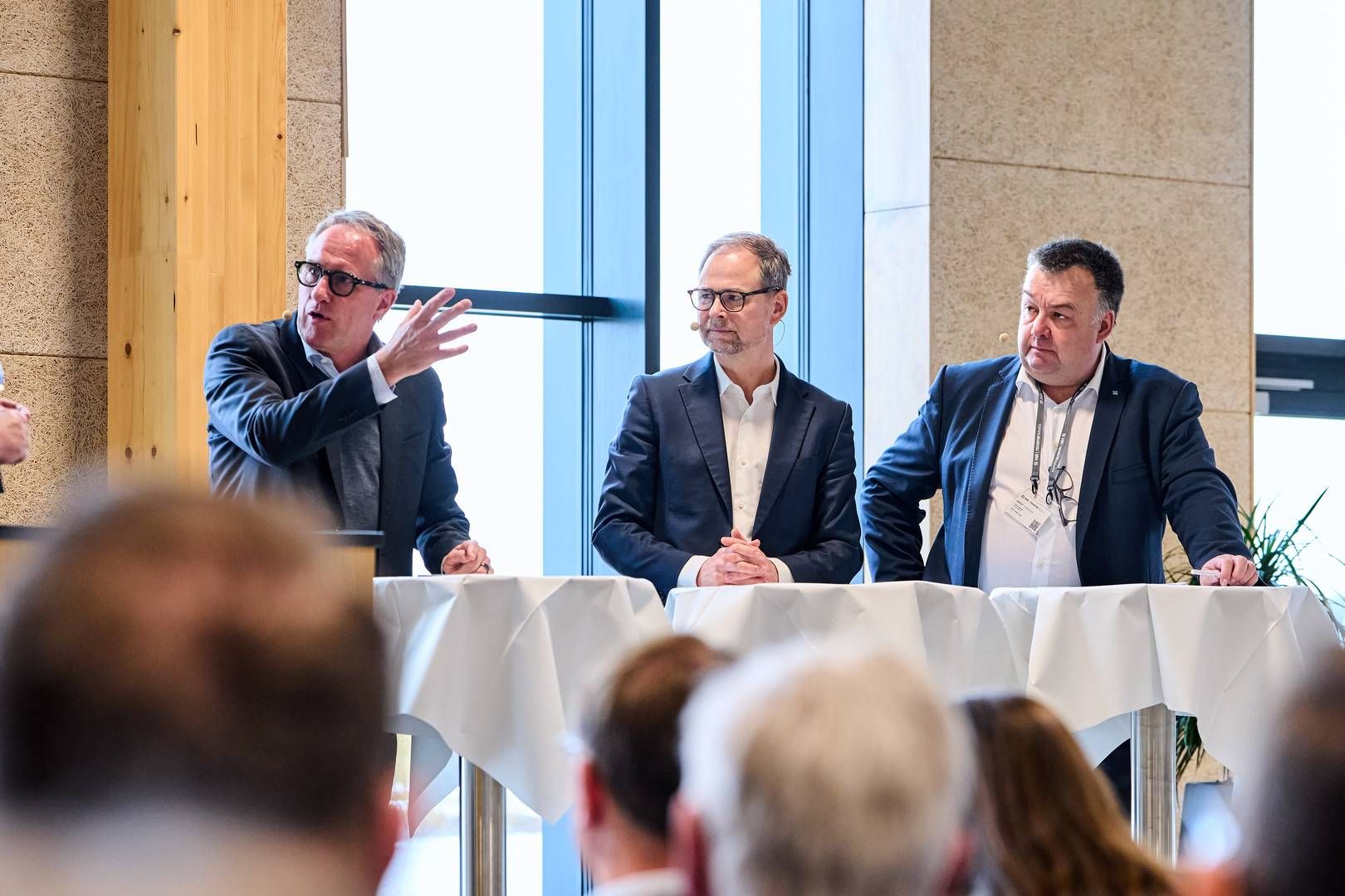 Lars Sandahl Sørensen, adm. direktør i Dansk Industri, Nicolai Wammen (S), finansminister, og Claus Jensen, forbundsformand i Dansk Metal i en paneldebat om automatisering i dansk og europæisk erhvervsliv.