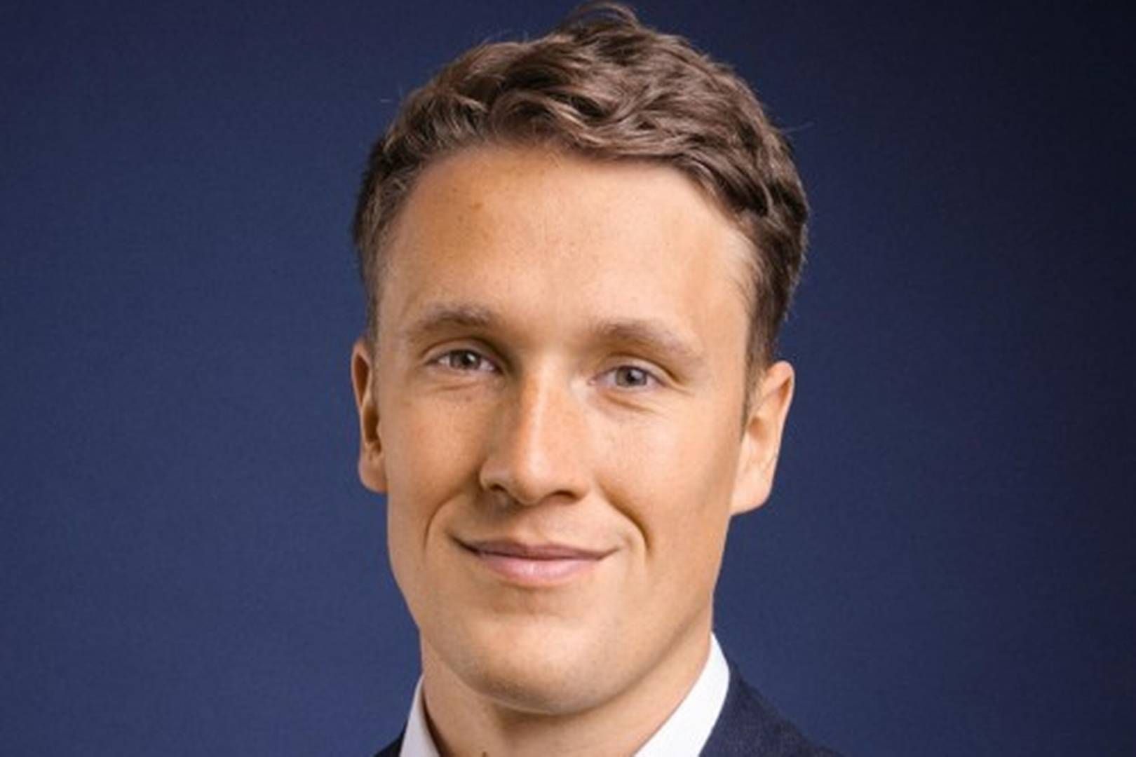 "Vi har stadig brug for at involvere de unge og hjælpe dem med at udvikle sig. Det gør vi for at sikre branchens faglighed og kvalitet, samtidig med at vi optimerer og automatiserer," skriver August Nabe Hallberg, rådgiver for kommunikationsbureauet Radius CPH