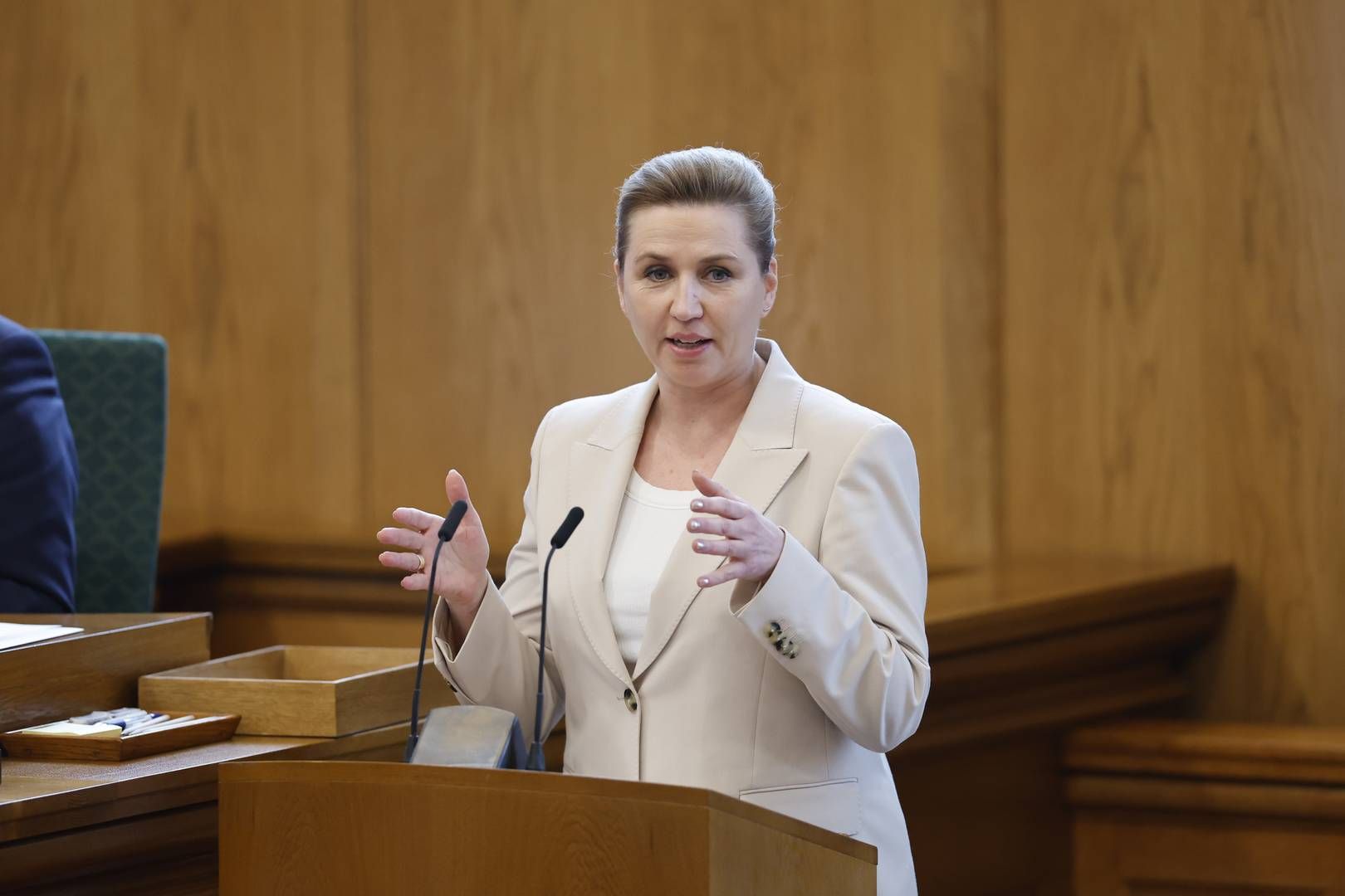 Mette Frederiksen på dagens talerstol. | Foto: Jens Dresling