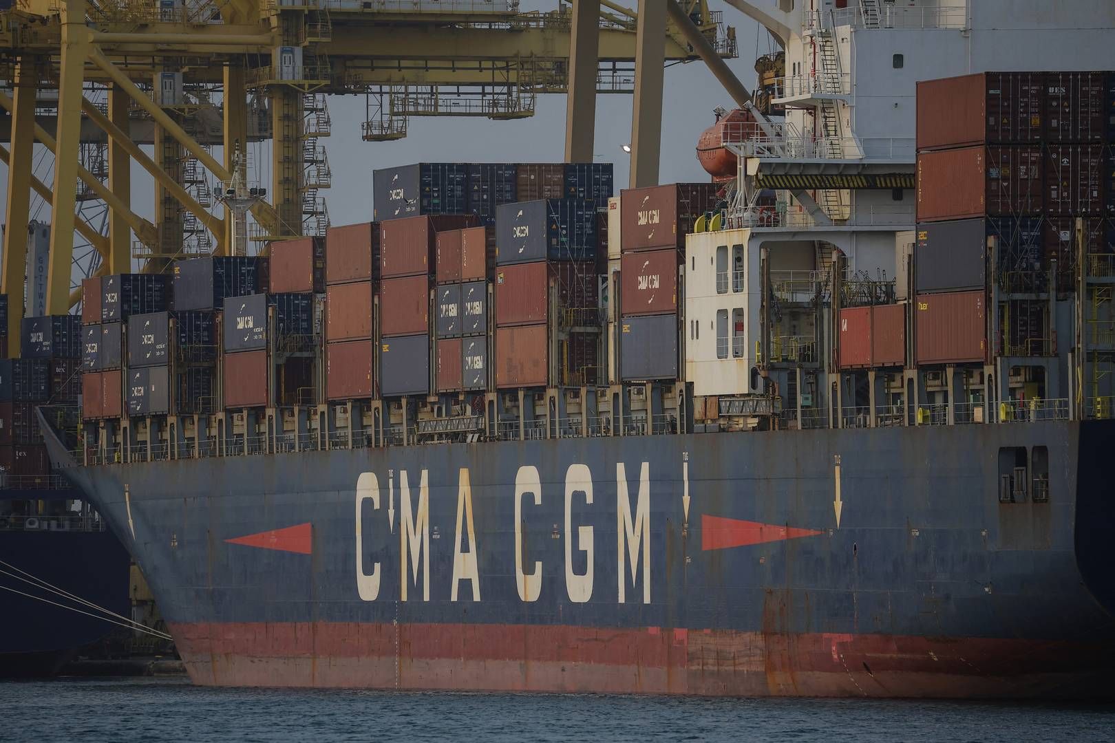 CGA CGM has instructed all its ships in the Persian Gulf, or en route to the waters, to seek shelter with immediate effect. | Foto: Zohra Bensemra