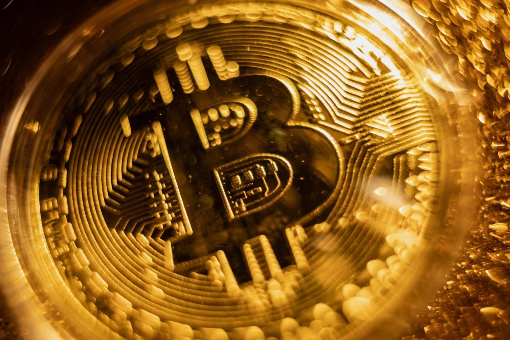 Volksbank Raiffeisenbank Bayern Mitte startet ins Bitcoin-Geschäft