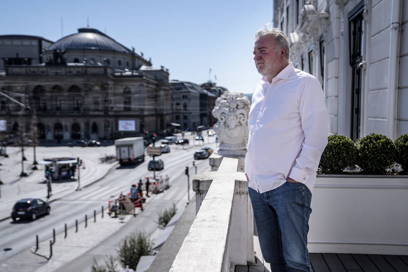 Investorer er skuffede efter yderligere dyk i Lars Seiers blockchain-sats